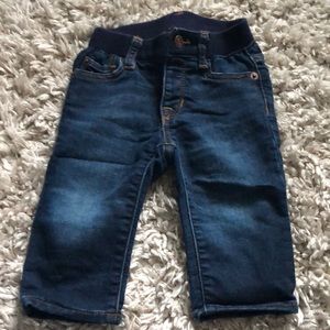 Gap pull on jeans